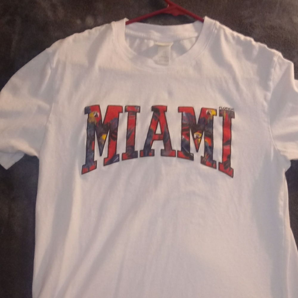 H&M Miami tee